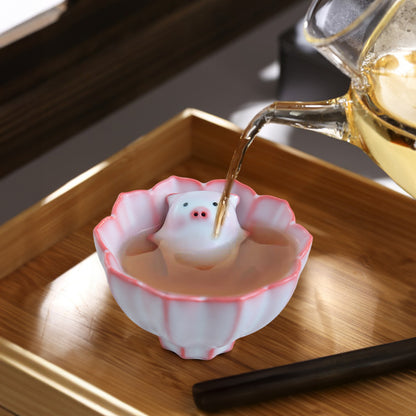 Cartoon ceramic teacup - funny piglet with bubbles under base