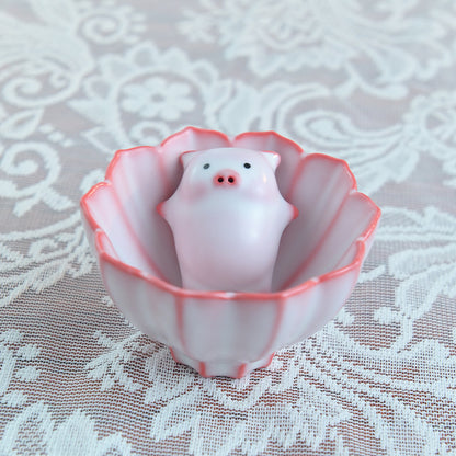 Cartoon ceramic teacup - funny piglet with bubbles under base