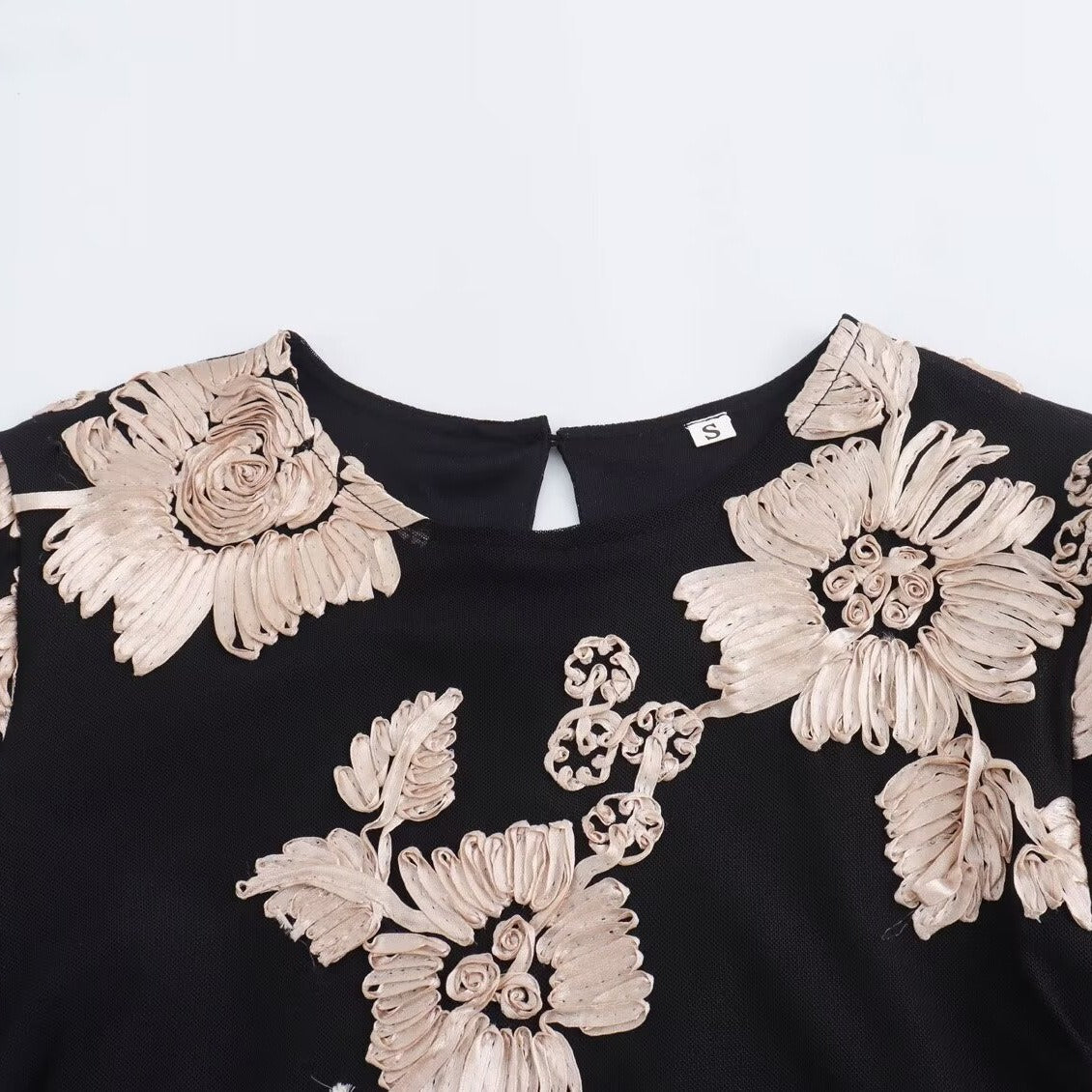 Fashionable Heavy Industry Embroidered Sexy Slimming Trumpet Sleeve Wrapped Hip Dress