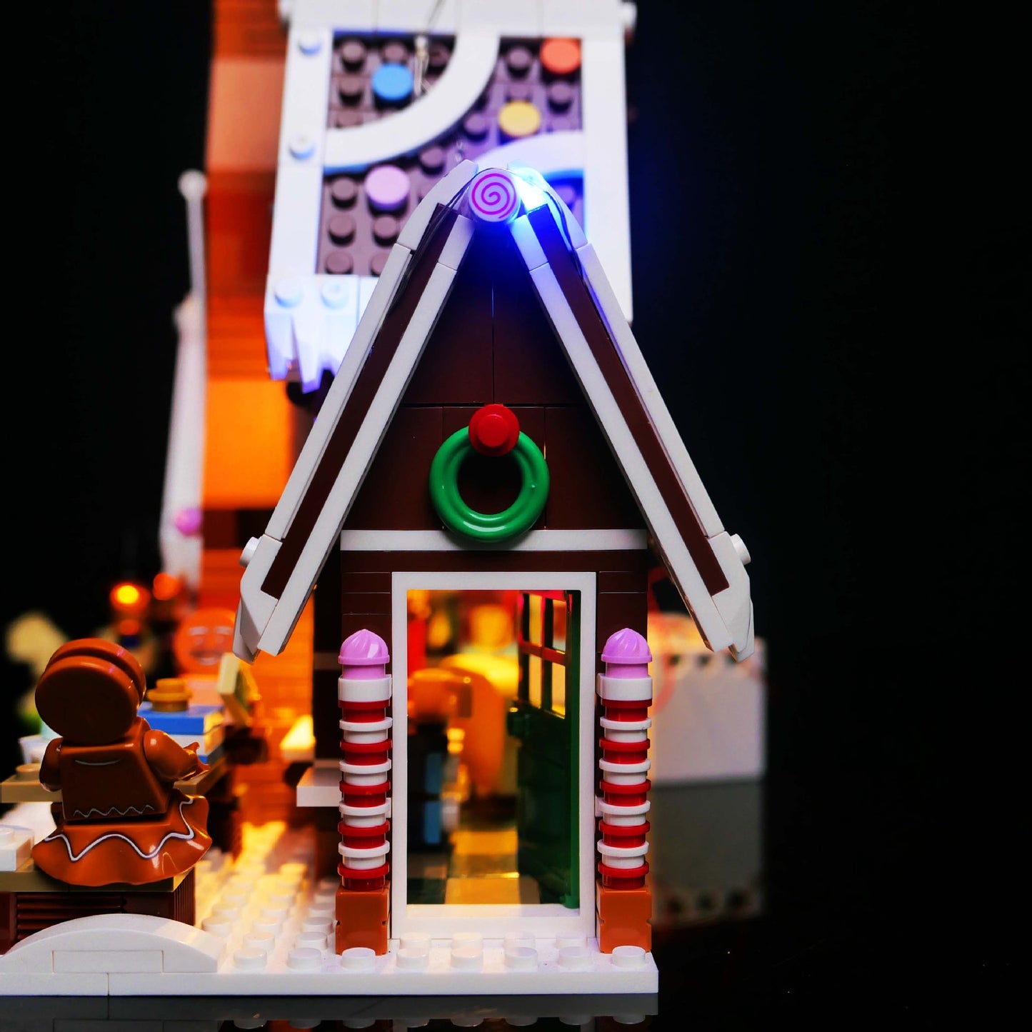 Building block lighting compatible with LEGO winter Christmas series 10267 gingerbread house LED remote control lighting