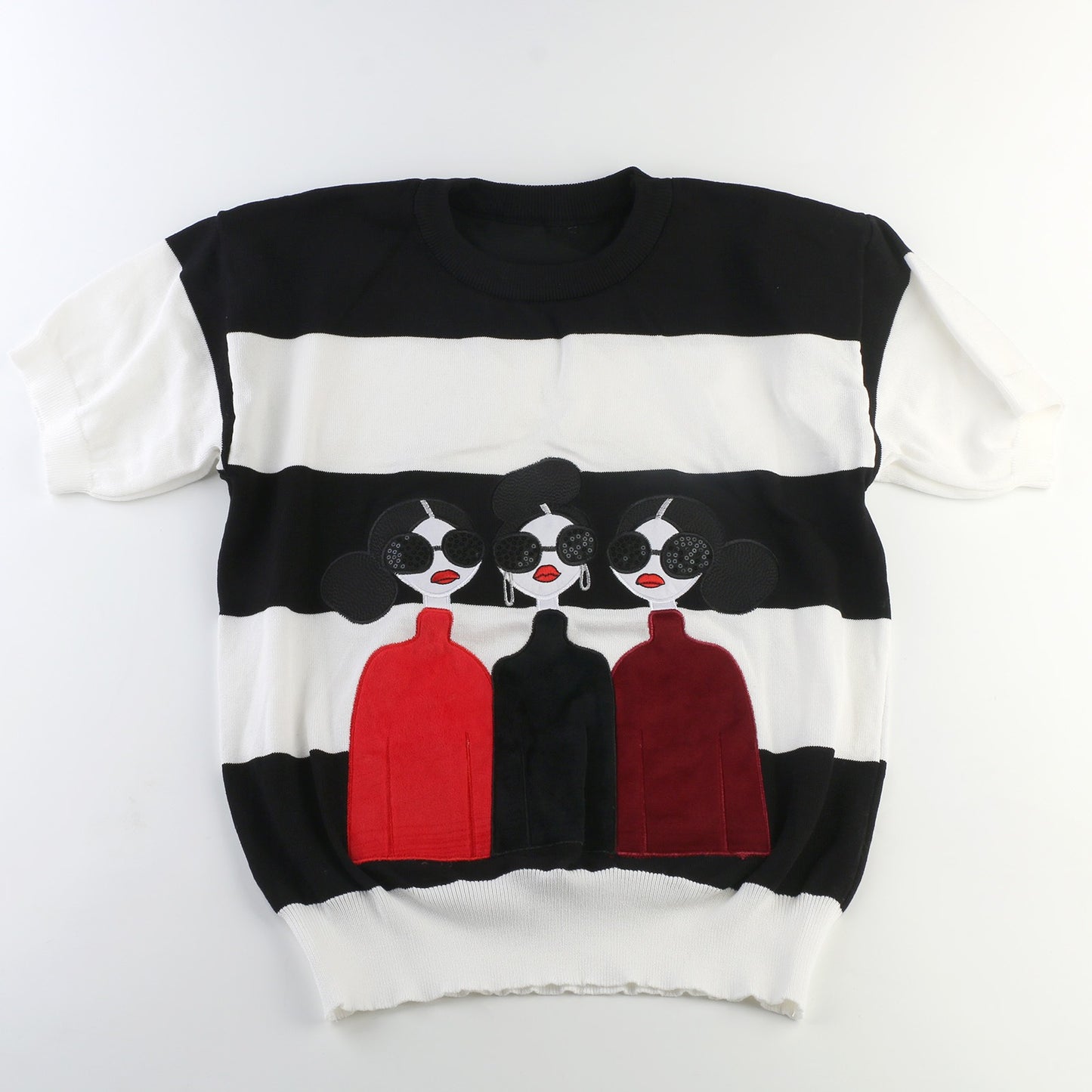 Short sleeved knitted sweater base shirt for women, like white and black sequins loose knit sweater short top for women